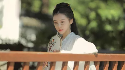 敖其尔因病离世